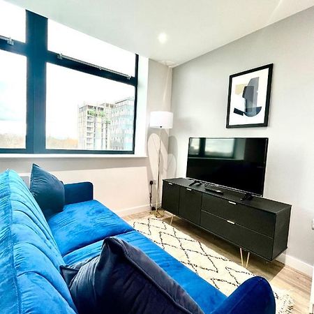 Stylish Studio Apartment Near To Old Trafford Stadium マンチェスター エクステリア 写真