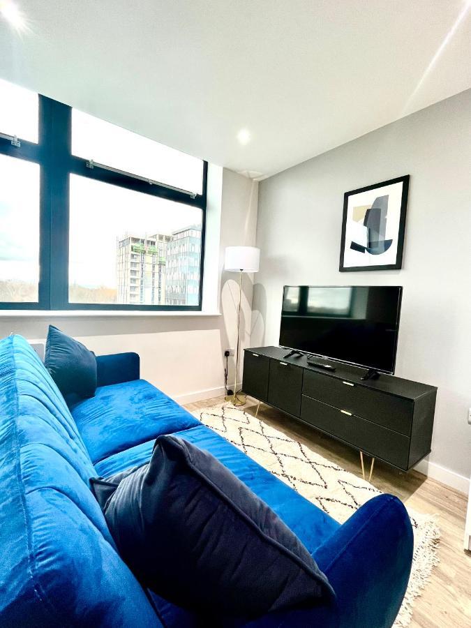 Stylish Studio Apartment Near To Old Trafford Stadium マンチェスター エクステリア 写真